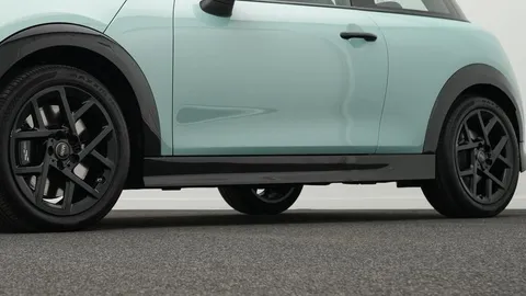Car image 22