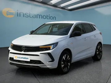 Car image 1