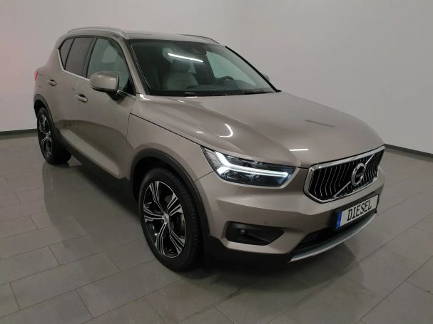 Volvo XC40 D3 Inscription 110 kW image number 2