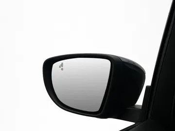 Car image 32