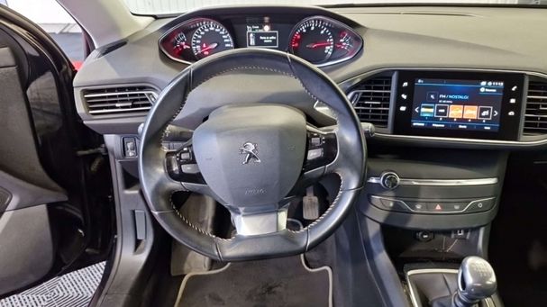 Peugeot 308 BlueHDi 130 Active 96 kW image number 17