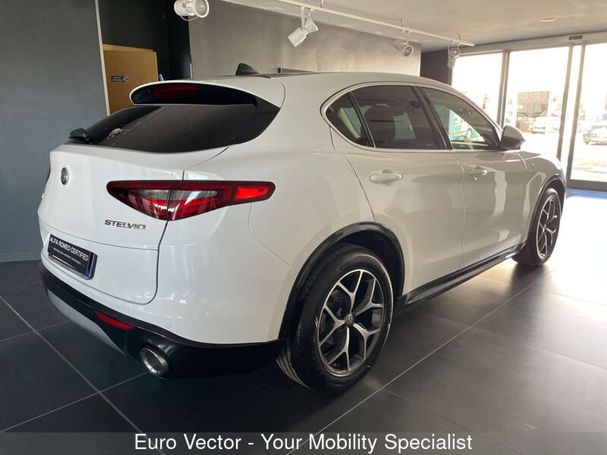 Alfa Romeo Stelvio 2.2 Diesel AT8 Q4 154 kW image number 6