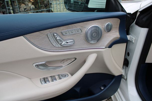 Mercedes-Benz E 400 4Matic Cabrio 245 kW image number 33