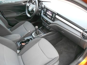 Car image 9