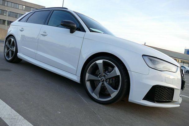 Audi RS3 2.5 TFSI quattro S tronic Sportback 270 kW image number 14