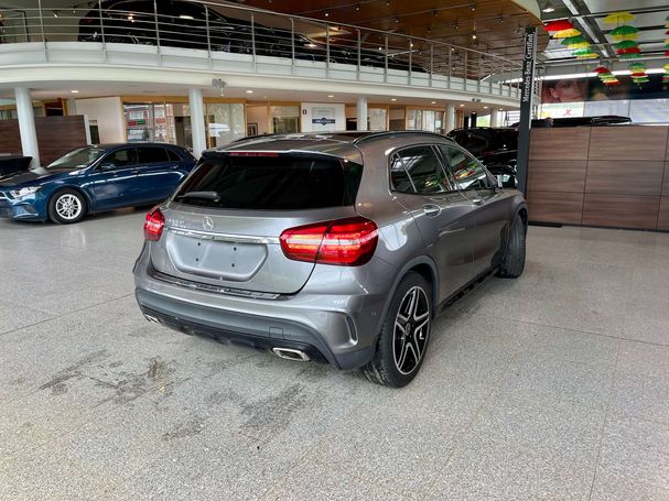 Mercedes-Benz GLA 180 90 kW image number 11