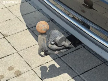 Car image 35