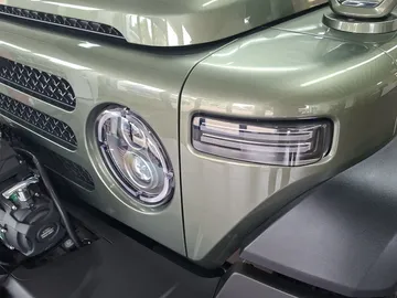 Car image 20