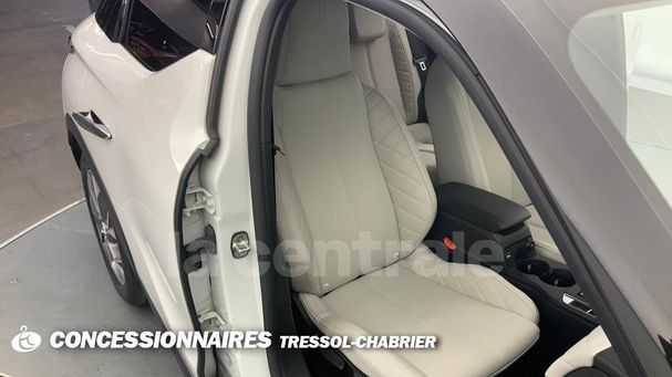 DS Automobiles 3 Crossback E-Tense Grand Chic 100 kW image number 20