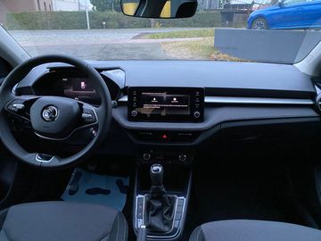 Car image 25