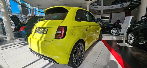 Abarth 500 e 114 kW image number 2