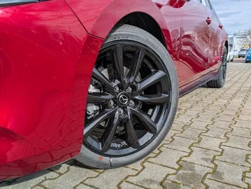 Car image 22