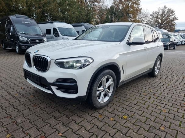 BMW X3 xDrive20i 135 kW image number 1