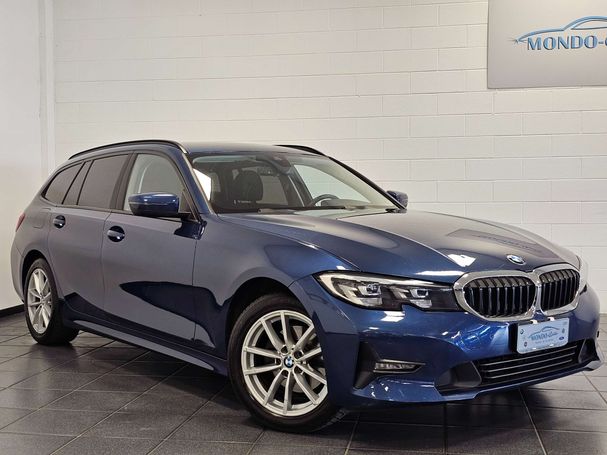 BMW 320d Touring xDrive 140 kW image number 2