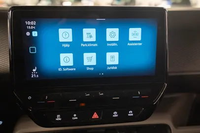 Car image 21