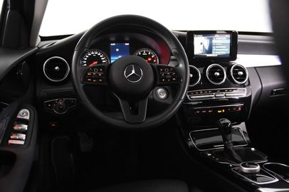 Car image 26