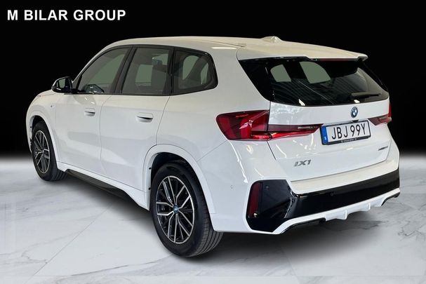 BMW iX1 xDrive30 M Sport 230 kW image number 4