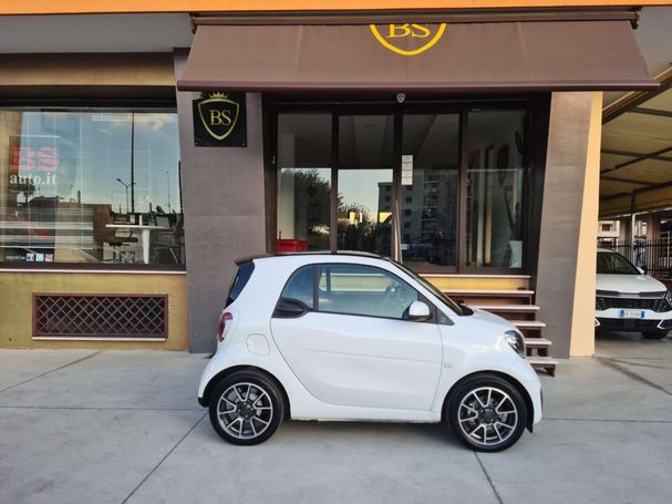 Smart ForTwo EQ 60 kW image number 3