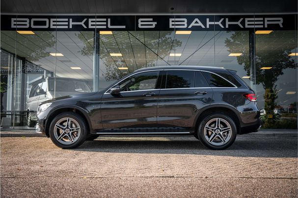 Mercedes-Benz GLC 300 e 4Matic 235 kW image number 26