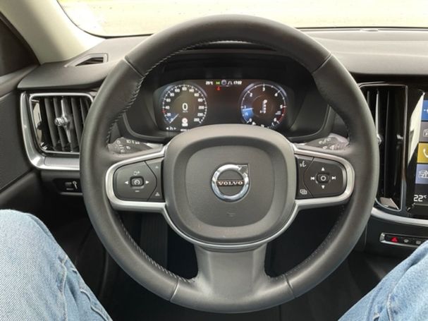 Volvo V60 D4 Momentum 140 kW image number 9