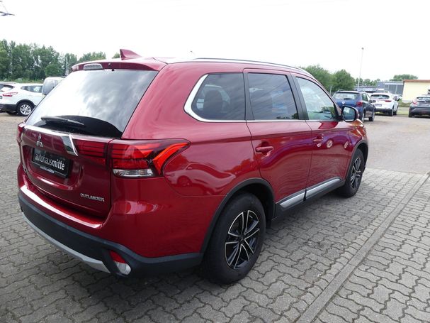 Mitsubishi Outlander 2WD Edition 110 kW image number 2