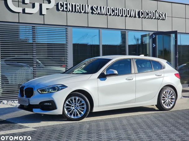 BMW 118i Sport Line 100 kW image number 2