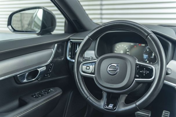 Volvo V90 D4 140 kW image number 2