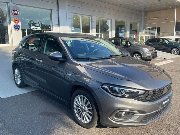 Fiat Tipo 1.6 Lounge 88 kW image number 2