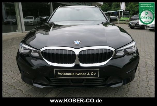 BMW 330 Touring Advantage 185 kW image number 8