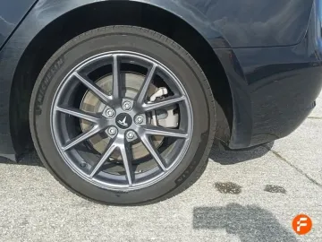 Car image 31