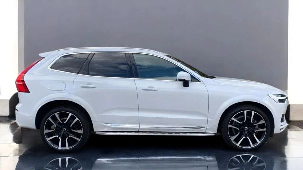 Volvo XC60 R AWD 221 kW image number 1