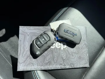 Car image 35