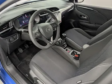 Car image 36