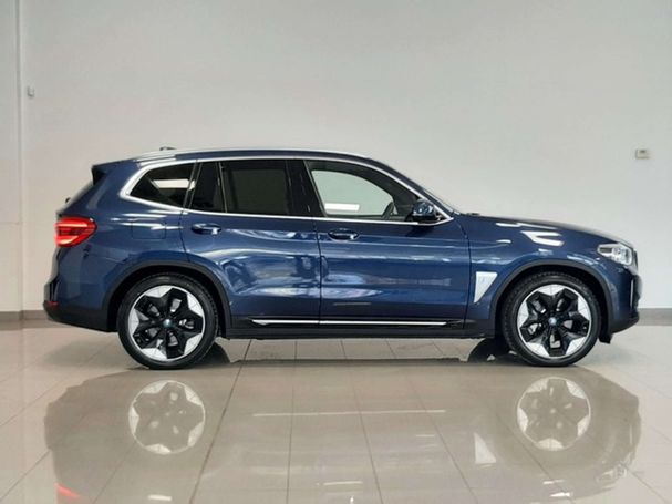 BMW iX3 210 kW image number 46