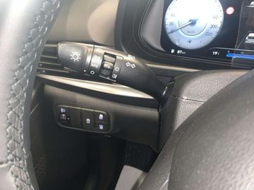 Car image 28