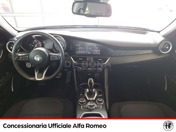 Alfa Romeo Giulia 2.2 118 kW image number 9