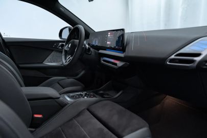 Car image 31