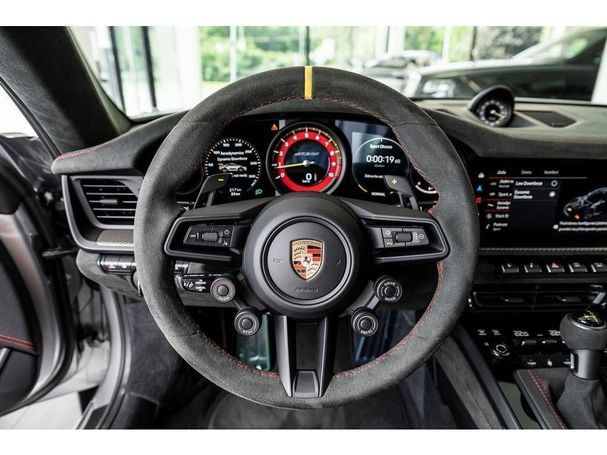 Porsche 992 GT3 RS Weissach 388 kW image number 6