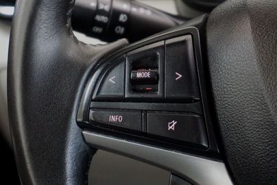 Car image 36