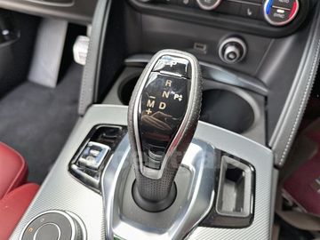 Car image 30