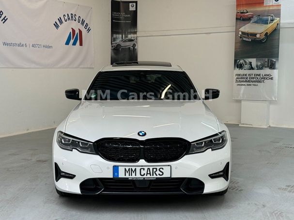 BMW 320d Sport Line 140 kW image number 3