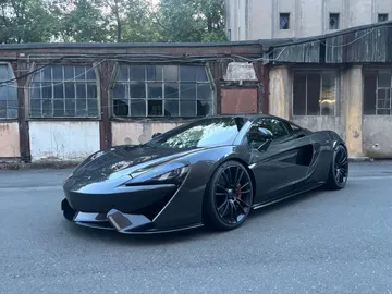Car image 2
