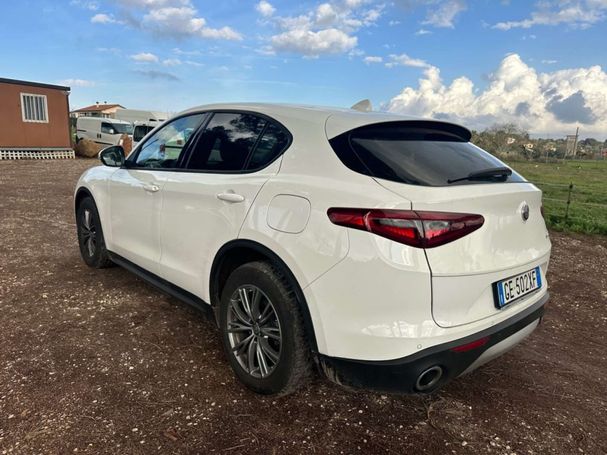 Alfa Romeo Stelvio 2.2 Diesel AT8 Business 118 kW image number 7