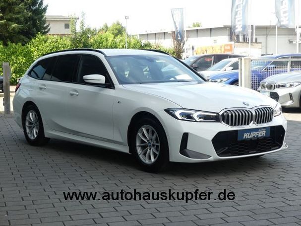 BMW 320i Touring 135 kW image number 2