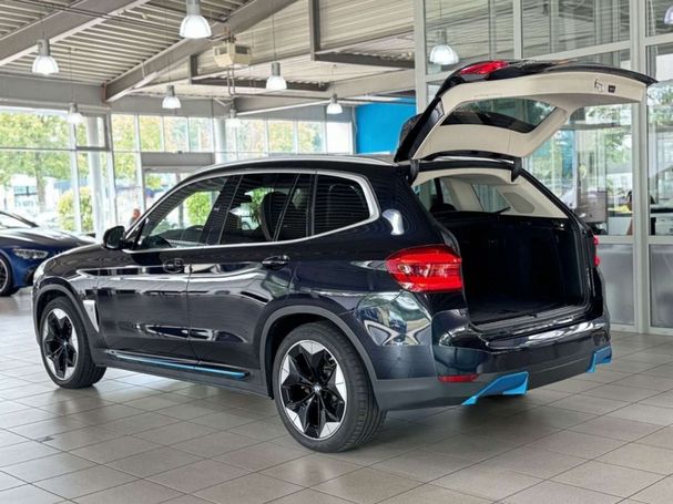 BMW iX3 210 kW image number 6