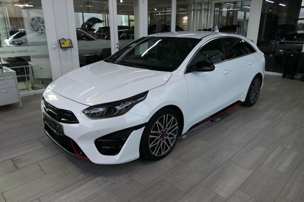 Kia ProCeed 150 kW image number 2