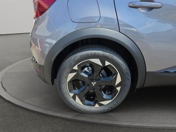 Car image 26