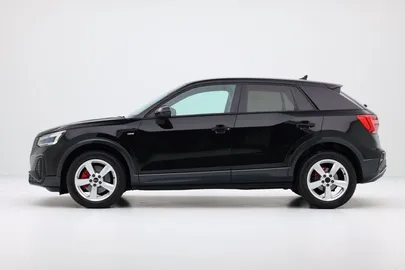 Car image 35
