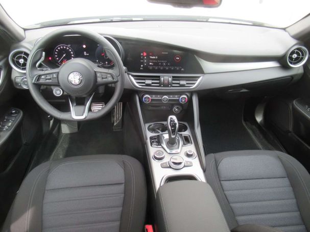 Alfa Romeo Giulia 154 kW image number 9