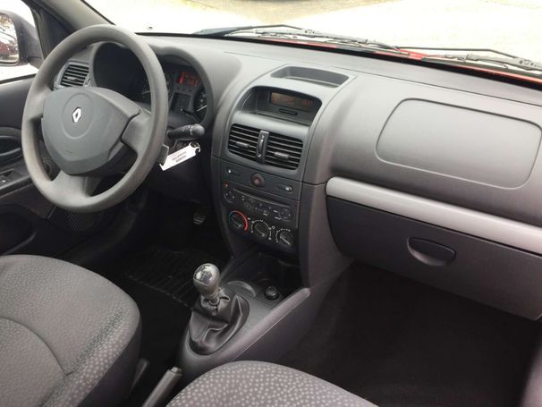 Renault Clio 55 kW image number 18